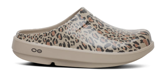 Women's OOcloog Limited Edition Clog - Nomad Leopard lateral view