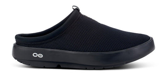 Women's OOcoozie Sport Mule - Black lateral view