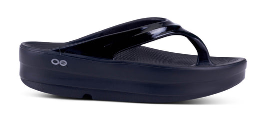 Women's OOmega OOlala Sandal - Black lateral view