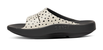 Women's OOahh Limited Slide Sandal - Pebble medial view
