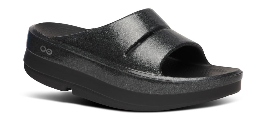 Women's OOmega OOahh Stacked Sandal - Black Sparkle – OOFOS Women's OOmega OOahh Stacked Sandal - Black Sparkle – OOFOS