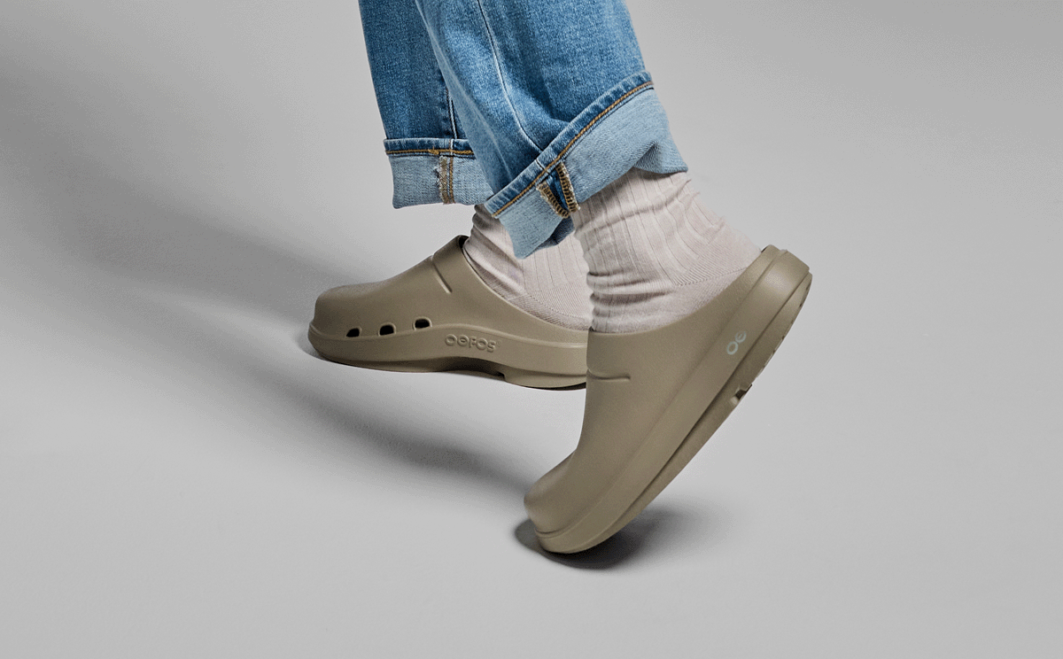 Women's OOcloog Clog - Nomad model posing in studio | lifestyle