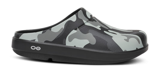 OOcloog Luxe Clog - Night Camo lateral view