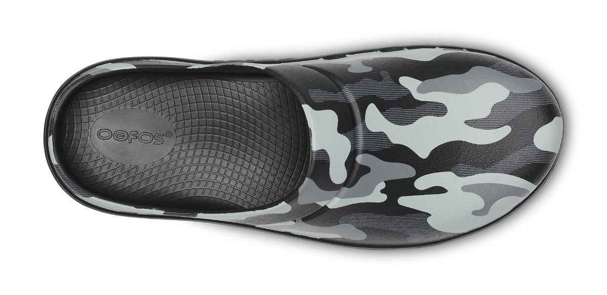 OOcloog Luxe Clog - Night Camo top view