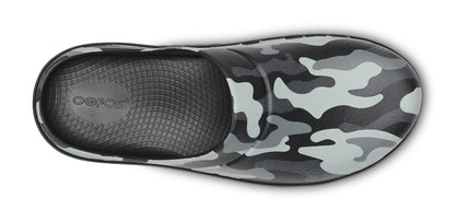 OOcloog Luxe Clog - Night Camo top view