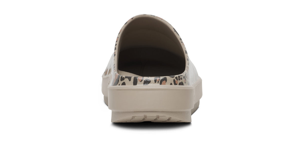 Women's OOcloog Limited Edition Clog - Nomad Leopard back view