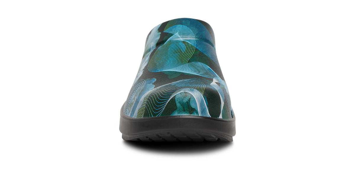 Women's OOcloog Limited Edition Clog - Wave Floral Breeze front view
