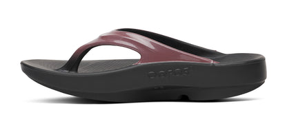 Women's OOlala Luxe Sandal - Rosewood medial view
