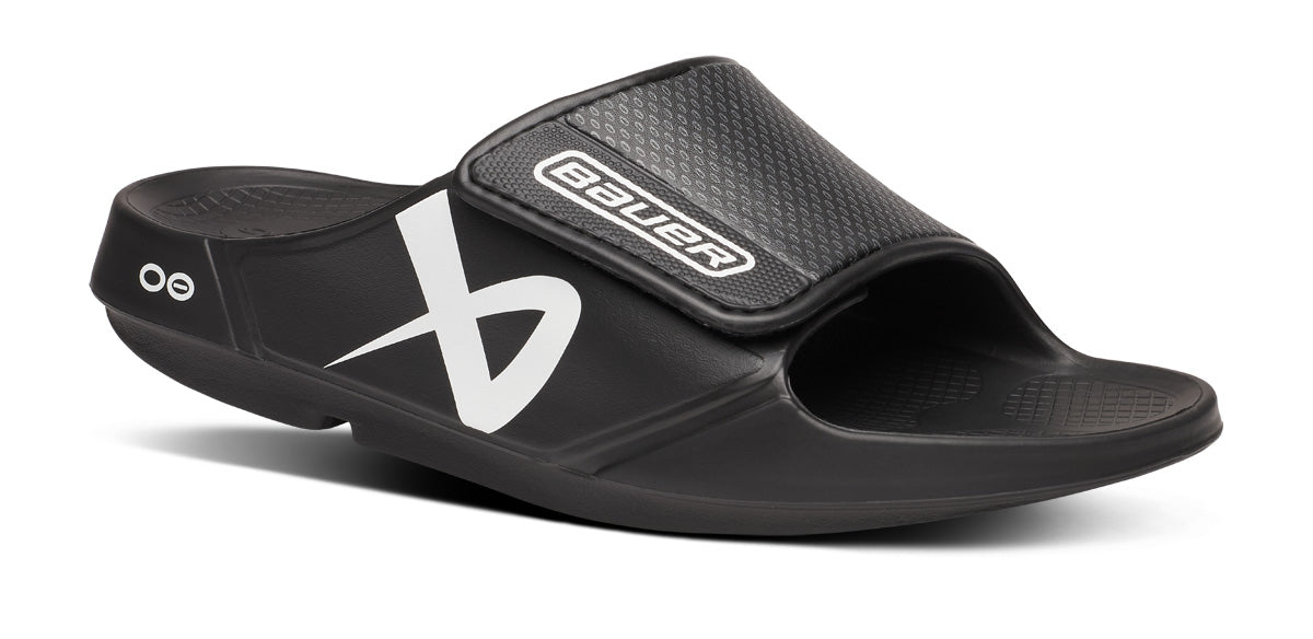 BAUER/OOFOS OOahh Sport Flex Sandal – Black main view