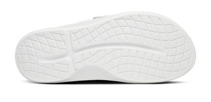 BAUER/OOFOS OOahh Sport Flex Sandal – White bottom view