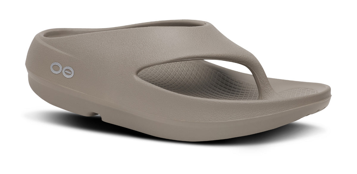The Essentials PLUS – OOFOS