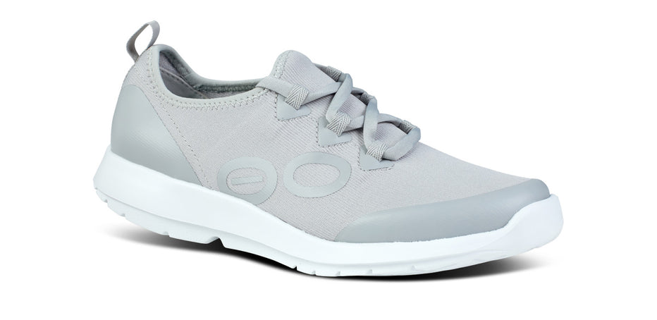 ★関税込★OOFOS★5076 OOMG SPORT LACE スニーカー★ ☆関税込☆OOFOS☆5076 OOMG SPORT LACE スニーカー☆ (OOFOS