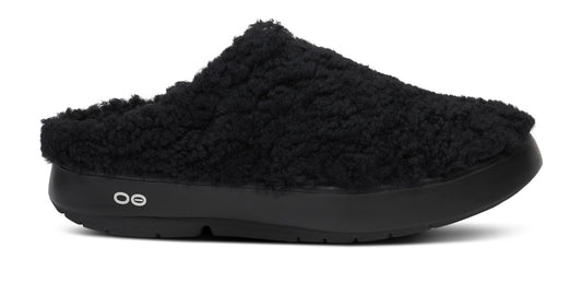 Women's OOcoozie Sherpa Mule - Black lateral view