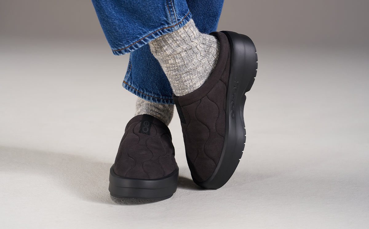 Women's OOmega Posh Mule - Black – OOFOS