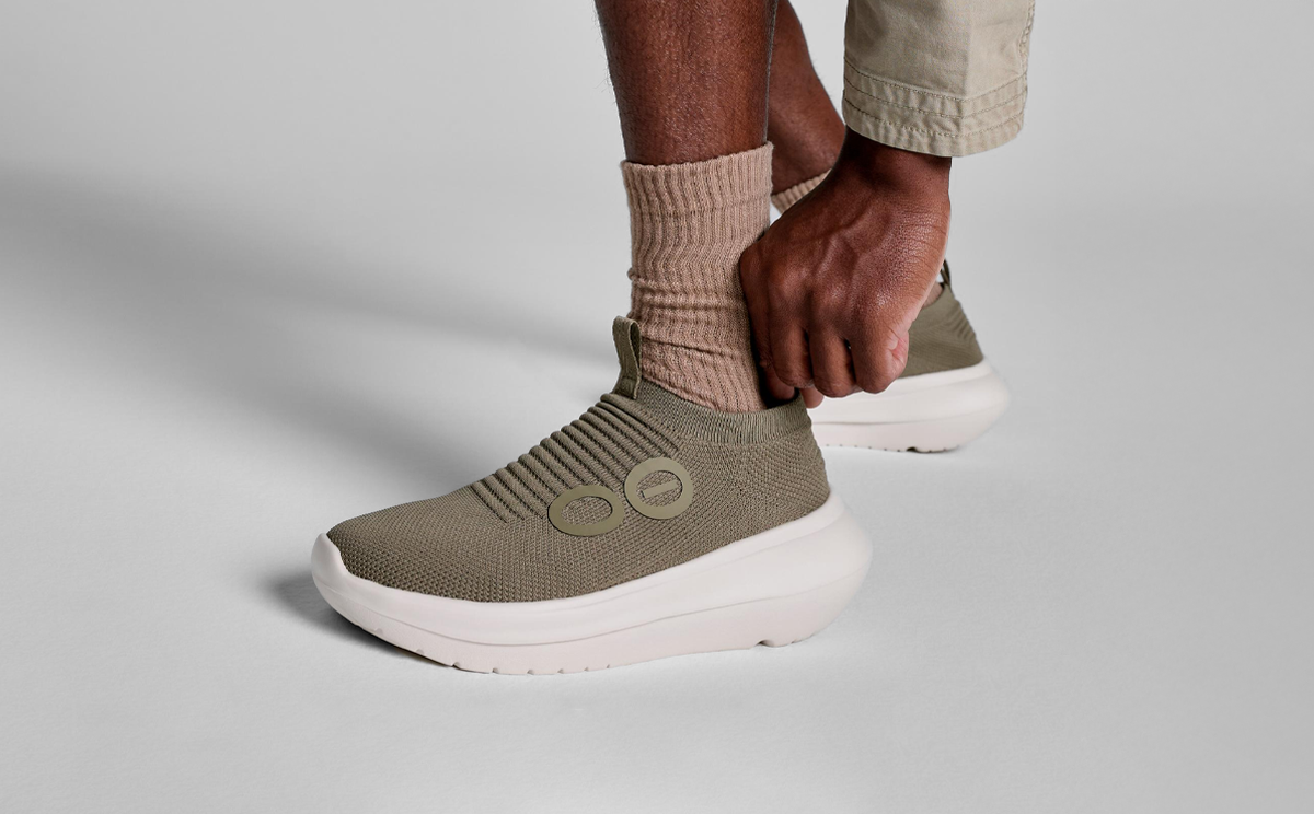 OOFOS OOmegaLUXE 24㎝　green labelrelaxing Men's OOmy Zen - Foliage – OOFOS
