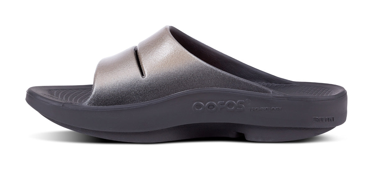 Women's OOmega OOahh Luxe Sandal - Latte – OOFOS