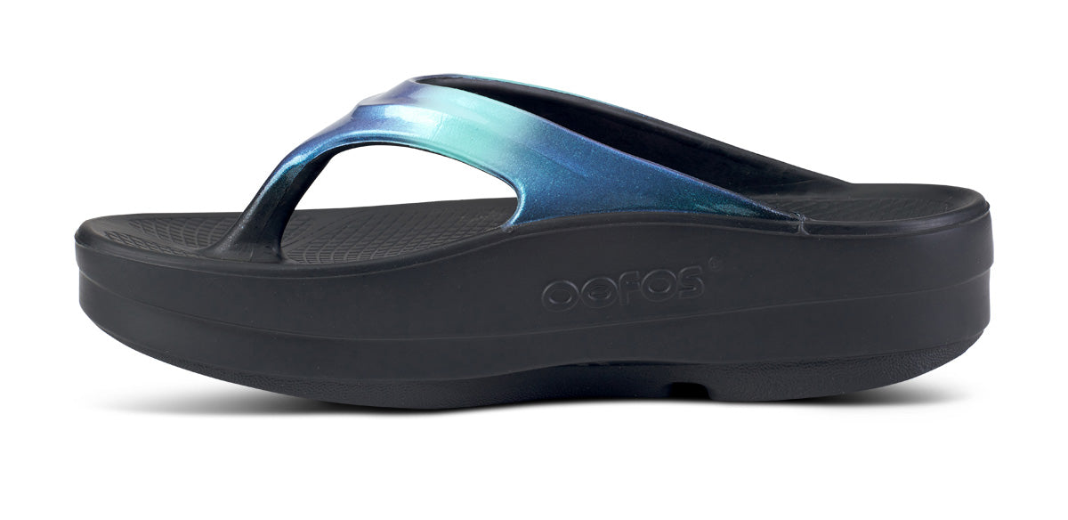 Women's OOmega OOlala Luxe Sandal - Atlantis medial view